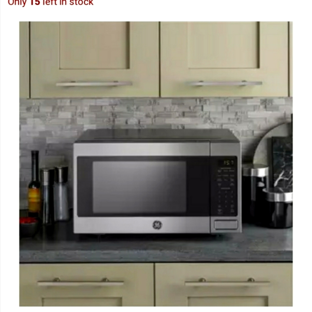 GE 1.6 cu ft countertop microwave oven